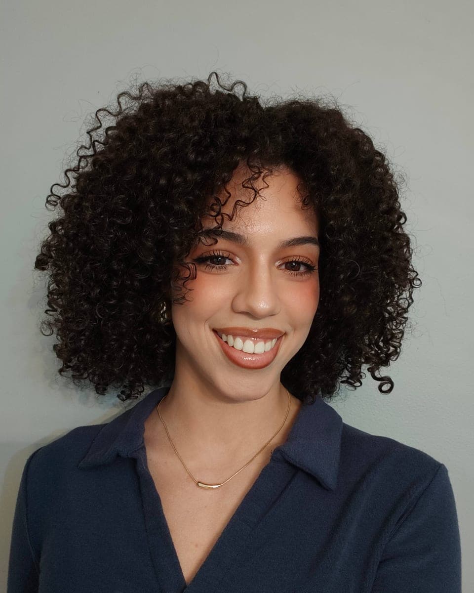 Headshot of Gaby Mendoza, Esthetician at Zona Physical Therapy & Wellness